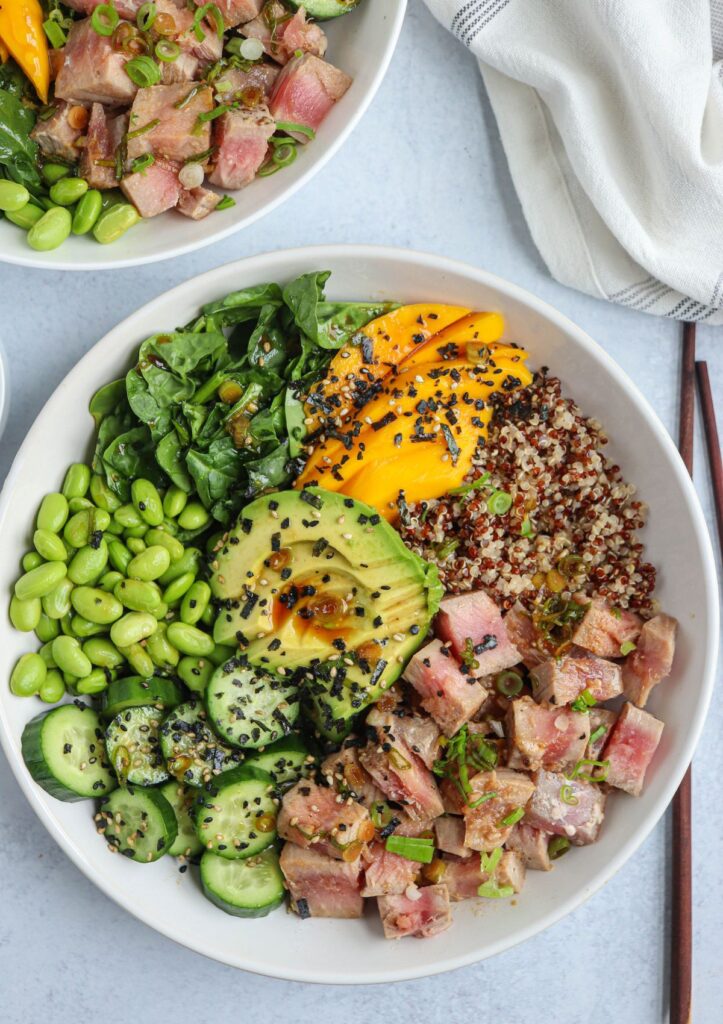 Easy Quinoa Poke Bowl with Seared Tuna Wholly Tasteful easy-quinoa-poke-bowl-with-seared-tuna-wholly-tasteful